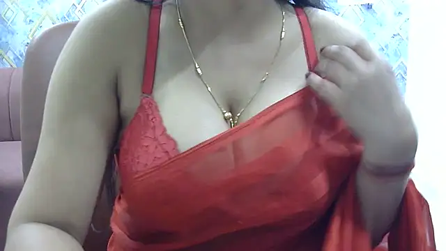 Snapshot of Zoya-sexy chatting on 05.29.26 Zoya-sexy online show from 05.29.26