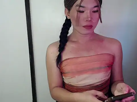 Snapshot of dazzlingcarol chatting on 06.12.26 dazzlingcarol online show from 06.12.26