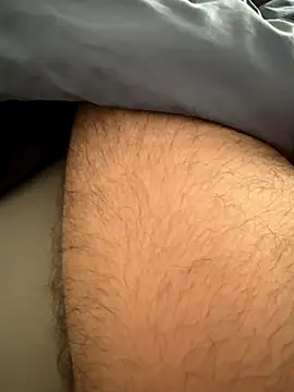 Snapshot of qasommmmmm chatting on 11.10.25 qasommmmmm online show from 11.10.25