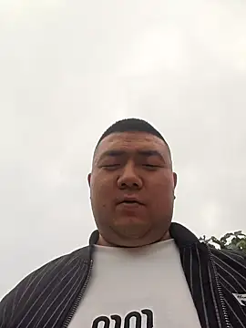 Snapshot of KAIKAI-888 chatting on 11.11.25 KAIKAI-888 online show from 11.11.25