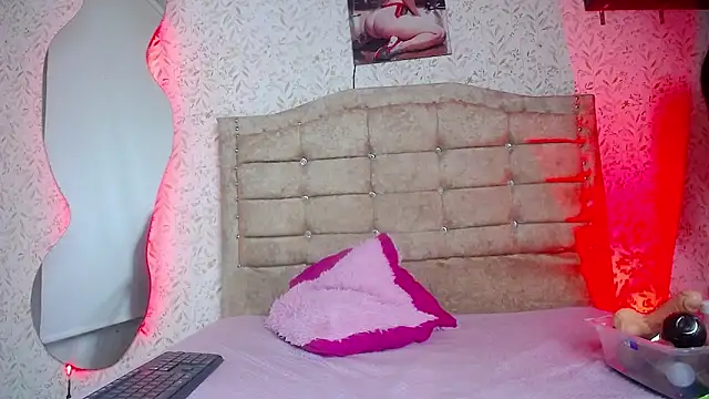 Snapshot of adalya_y chatting on 05.26.26 adalya y online show from 05.26.26