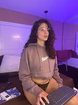 Snapshot of Angell_Bell chatting on 02.09.26 Angell Bell online show from 02.09.26