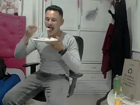 taurosex2025 online show from 11.14.25