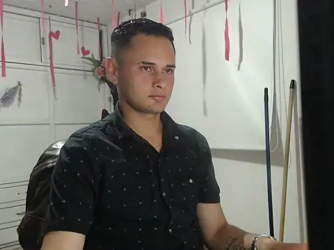 taurosex2025 online show from 11.16.25