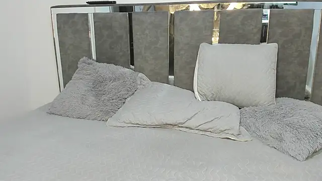 Adam Grey  online show from 11.18.25