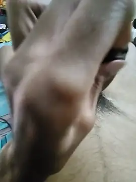 Snapshot of Noxvorlen chatting on 12.17.25 Noxvorlen online show from 12.17.25