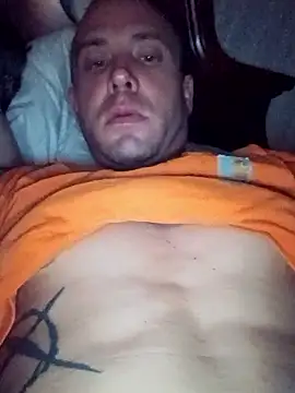 Br0kenKenDoll online show from 03.06.26