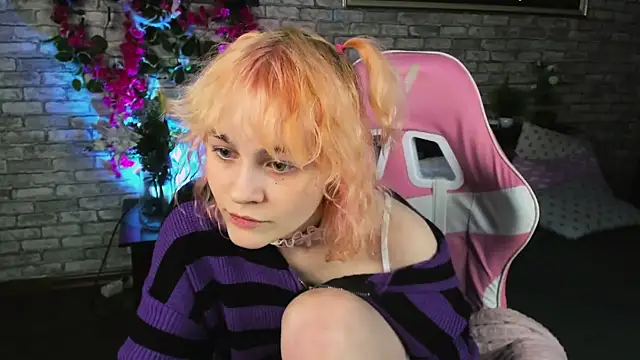 Awawrin online show from 12.03.25