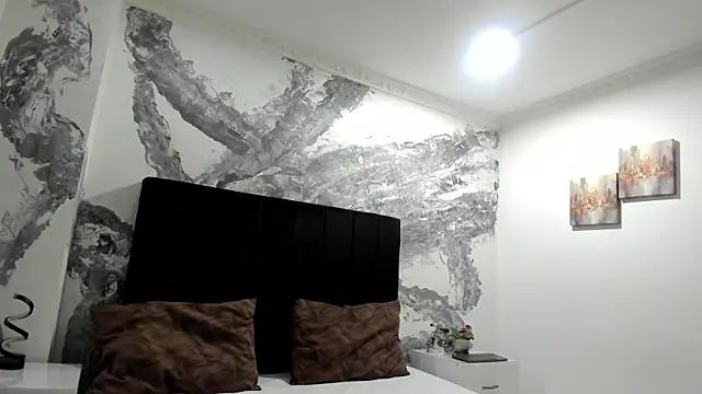 Snapshot of lilithDraven_ chatting on 02.13.26 lilithDraven online show from 02.13.26