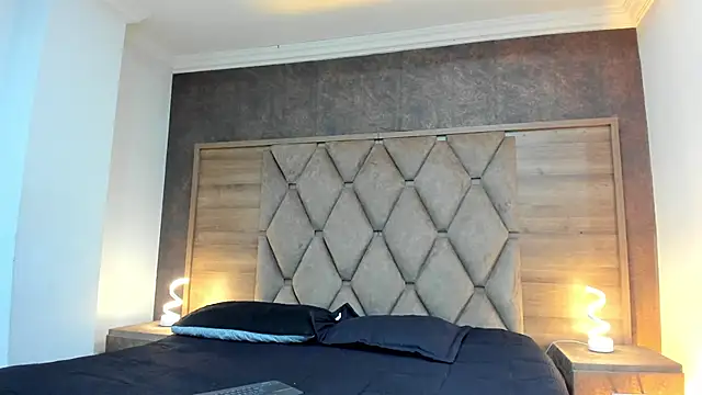 lilithDraven  online show from 03.23.26