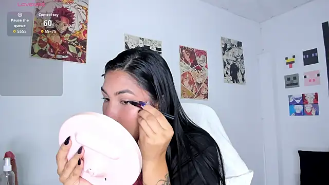 lilithDraven  online show from 04.10.26