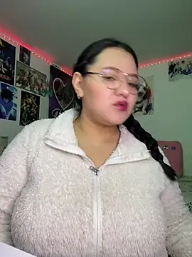 Snapshot of Just_danna chatting on 07.23.26 Just danna online show from 07.23.26