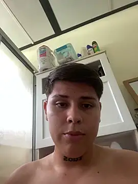 luisDi07 online show from 11.10.25