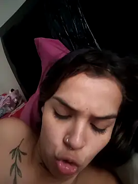 top latina milk online show from 11.10.25