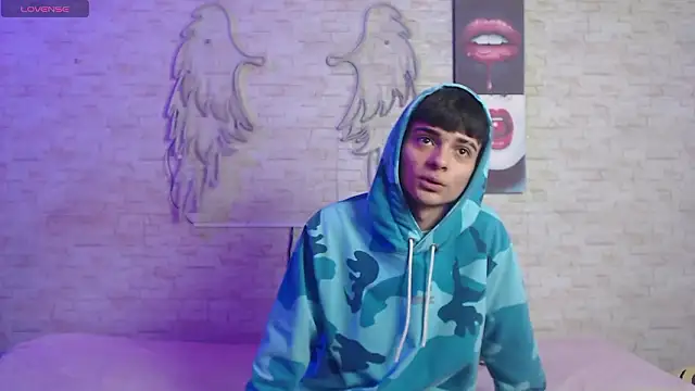 axel milo kairo and noa online show from 02.03.26