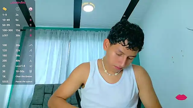 FelipeGonzalezz online show from 12.02.25