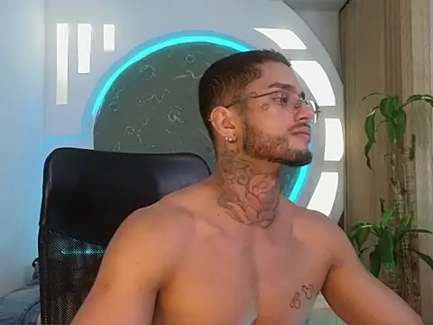 Snapshot of Alanrodgers chatting on 02.17.26 Alanrodgers online show from 02.17.26