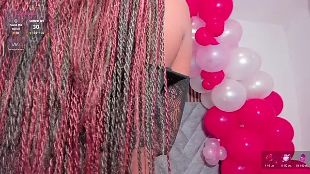 Kenia Storm online show from 02.14.26