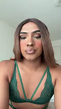 Snapshot of Ashleythelatina chatting on 06.22.26 Ashleythelatina online show from 06.22.26