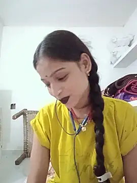 Snapshot of Mohnicute chatting on 07.05.26 Mohnicute online show from 07.05.26