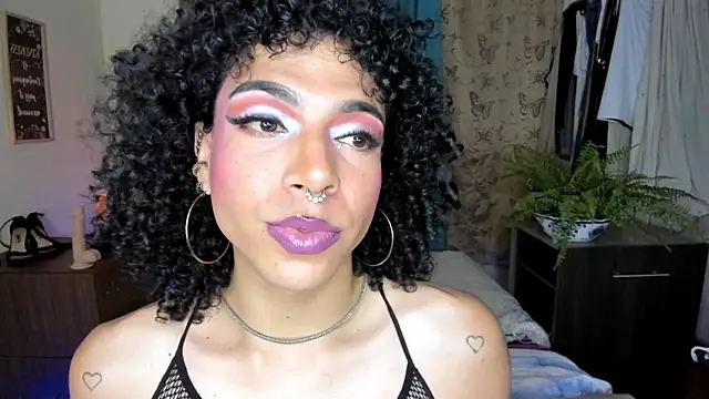 Angel White25 online show from 04.15.26