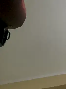 Taurina0105 online show from 11.22.25