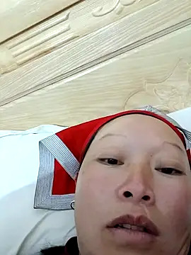 girl-hot2x online show from 02.08.26