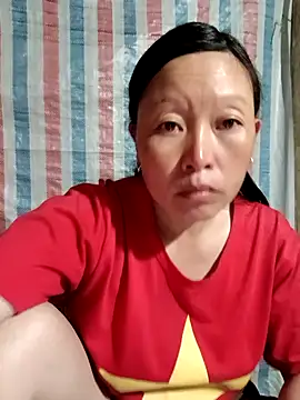 girl-hot2x online show from 04.15.26