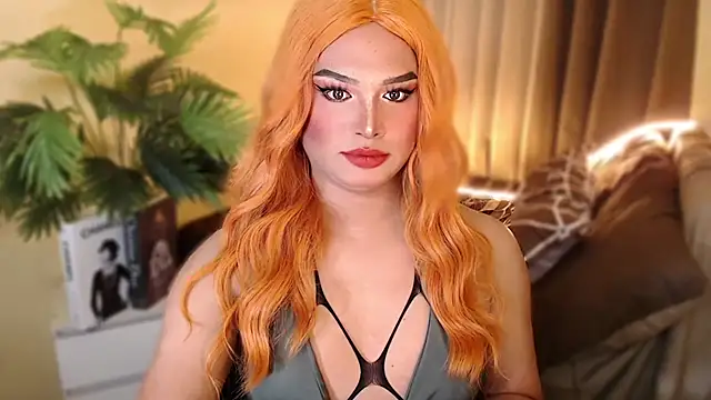 Snapshot of UrGoddess_Sofia chatting on 11.12.25 UrGoddess Sofia online show from 11.12.25