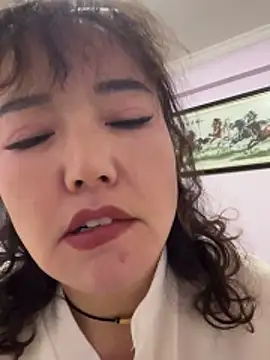 Snapshot of oo-shanshan chatting on 12.02.25 oo-shanshan online show from 12.02.25