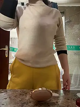 Snapshot of oo-shanshan chatting on 02.15.26 oo-shanshan online show from 02.15.26