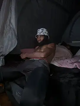 wearefreaks08 online show from 11.27.25