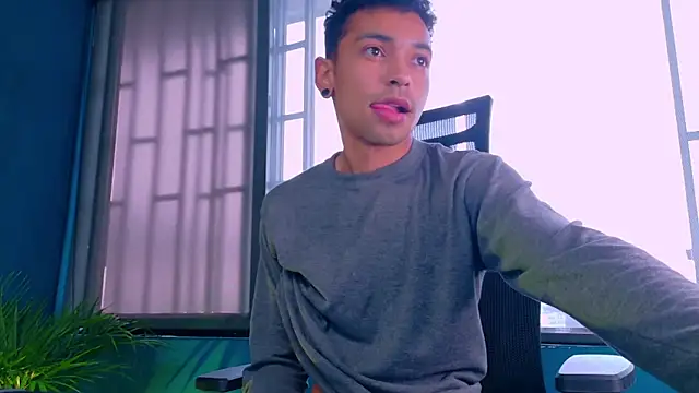 Snapshot of Imtavo chatting on 02.23.26 Imtavo online show from 02.23.26