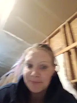 SquirtFlirtAlert online show from 02.05.26