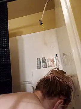 SquirtFlirtAlert online show from 04.04.26