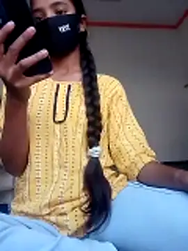 Riya 917 online show from 11.25.25