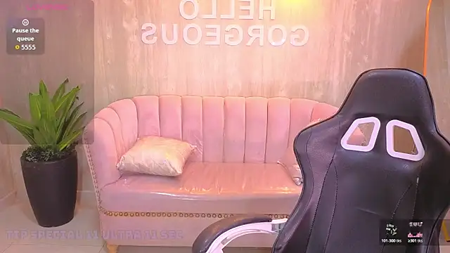 Violetta jhonson a online show from 12.22.25