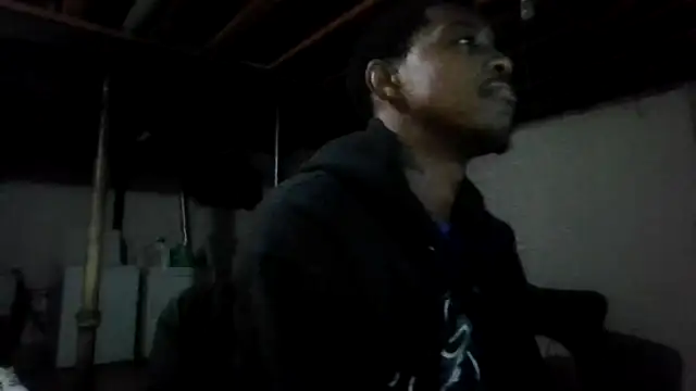 Snapshot of 100blkdav chatting on 11.26.25 100blkdav online show from 11.26.25