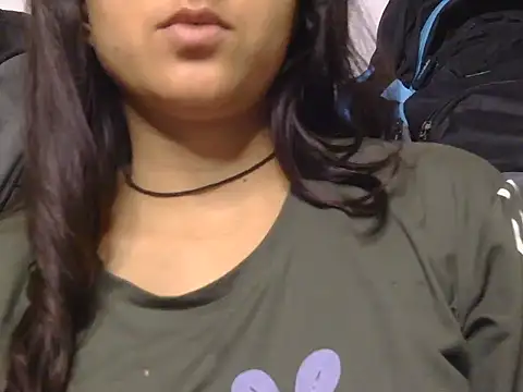 Anika Singh online show from 02.12.26