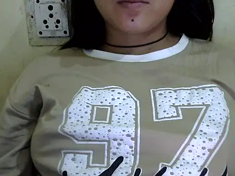 Snapshot of Anika_Singh chatting on 04.19.26 Anika Singh online show from 04.19.26