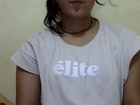 Snapshot of Anika_Singh chatting on 04.28.26 Anika Singh online show from 04.28.26