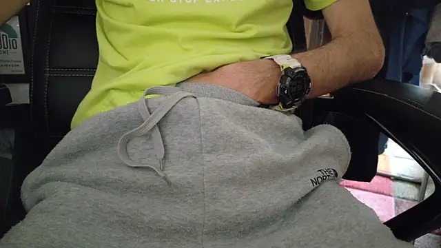 Chrisatmiami online show from 03.06.26