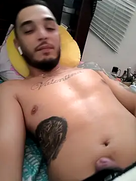 Snapshot of mohamedkarimm chatting on 03.02.26 mohamedkarimm online show from 03.02.26