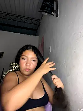 PetiteKattia online show from 01.09.26