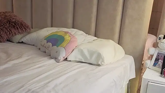 Snapshot of Iamnyxy chatting on 12.03.25 Iamnyxy online show from 12.03.25