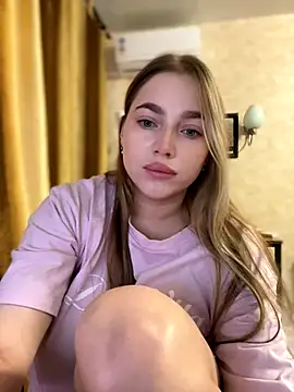 Snapshot of Mi_mill chatting on 11.13.25 Mi mill online show from 11.13.25