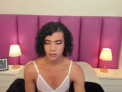 Snapshot of AlexaBellanova chatting on 03.01.26 AlexaBellanova online show from 03.01.26