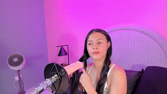 Snapshot of Sara_rhoades chatting on 02.27.26 Sara rhoades online show from 02.27.26