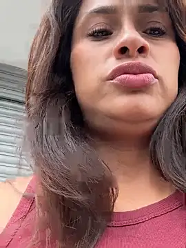 valeria absurdah online show from 02.05.26