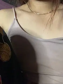 Snapshot of Winnie-sexy chatting on 06.17.26 Winnie-sexy online show from 06.17.26